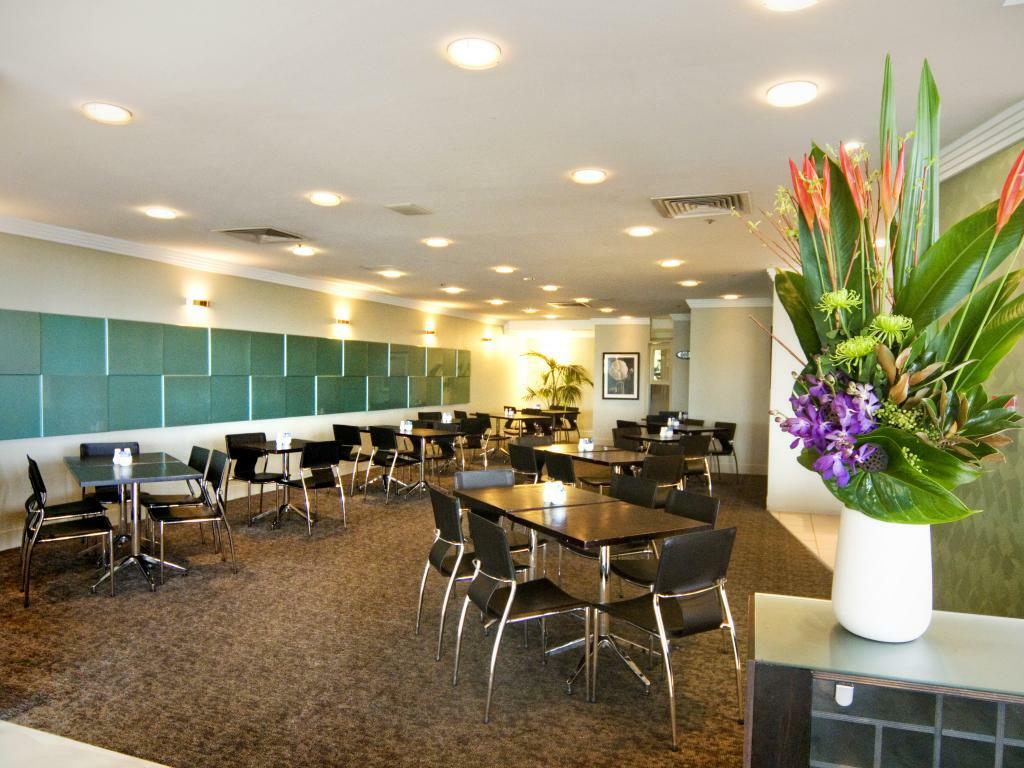 Park Regis North Quay Aparthotel Brisbane Exterior photo